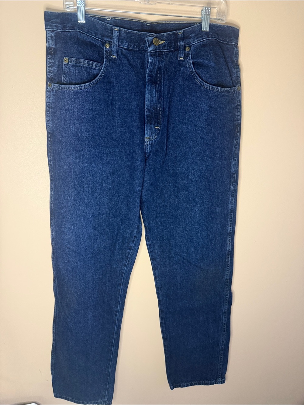 Wrangler Straight-Leg Jeans in Deep Blue